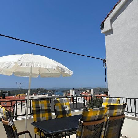 Apartment Simaris - Spacious With Terrace And Sea View Sibenik Ngoại thất bức ảnh